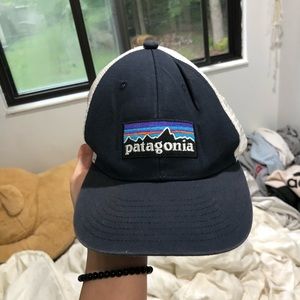 Patagonia Mesh Baseball Cap 🦋